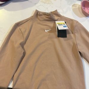 New Nike long sleeved turtleneck